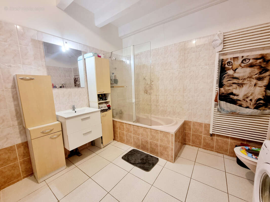 Appartement à HOEVILLE