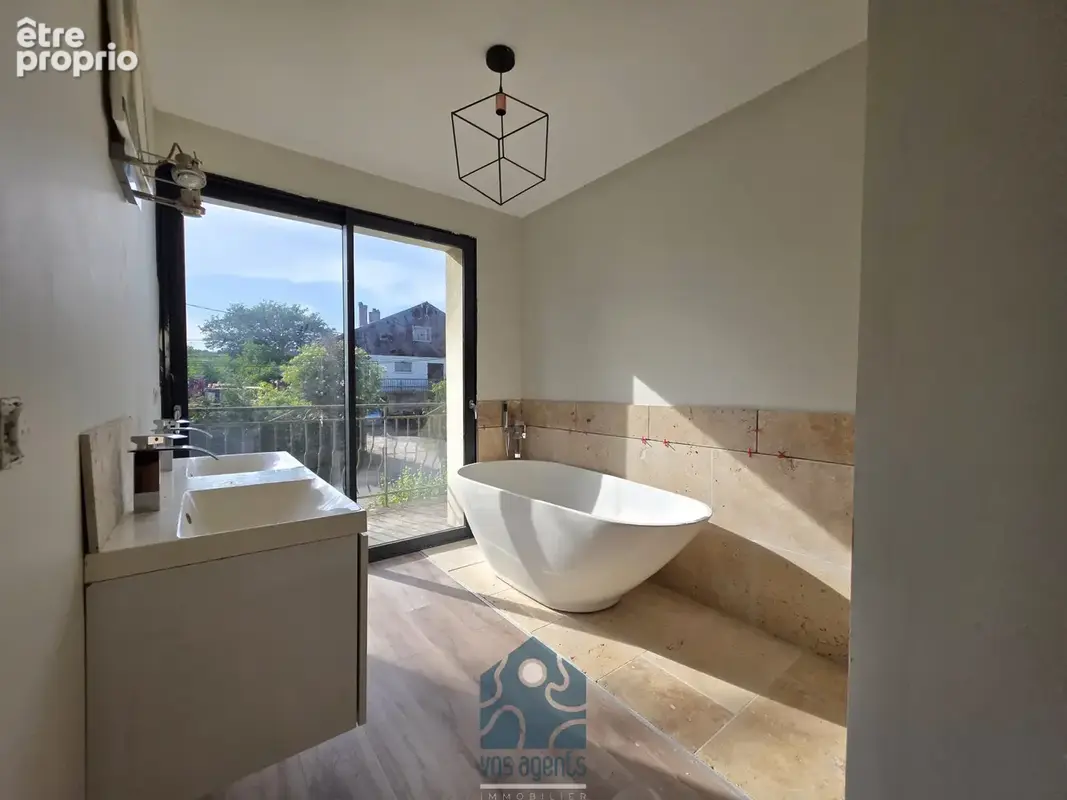 Maison 7 pièces avec garage, terrasses et jardin - photo 6