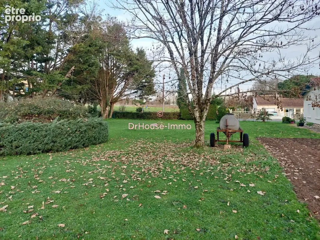 Terrain 633 m² à vendre à Pisany (17600) - photo 6