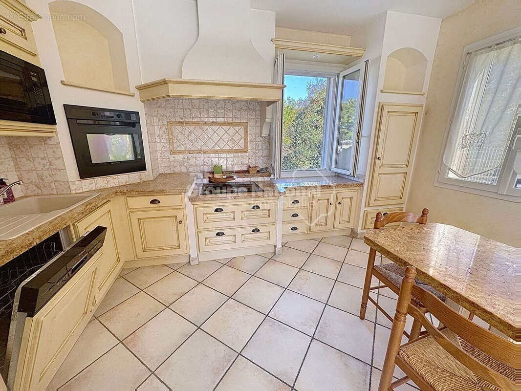 Maison à CHEVAL-BLANC