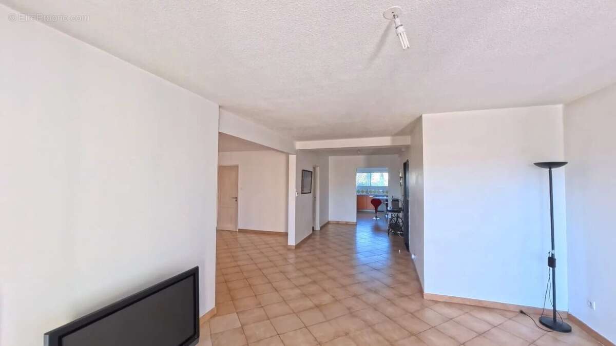 Appartement à RAMONVILLE-SAINT-AGNE