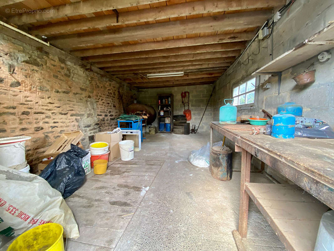 Maison à SAINT-BOMER-LES-FORGES