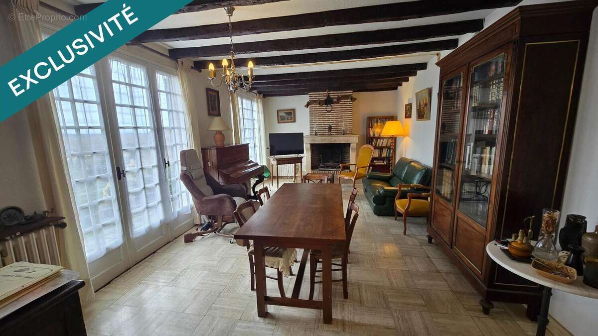 Photo 9 - Maison à LUSSAC-LES-CHATEAUX