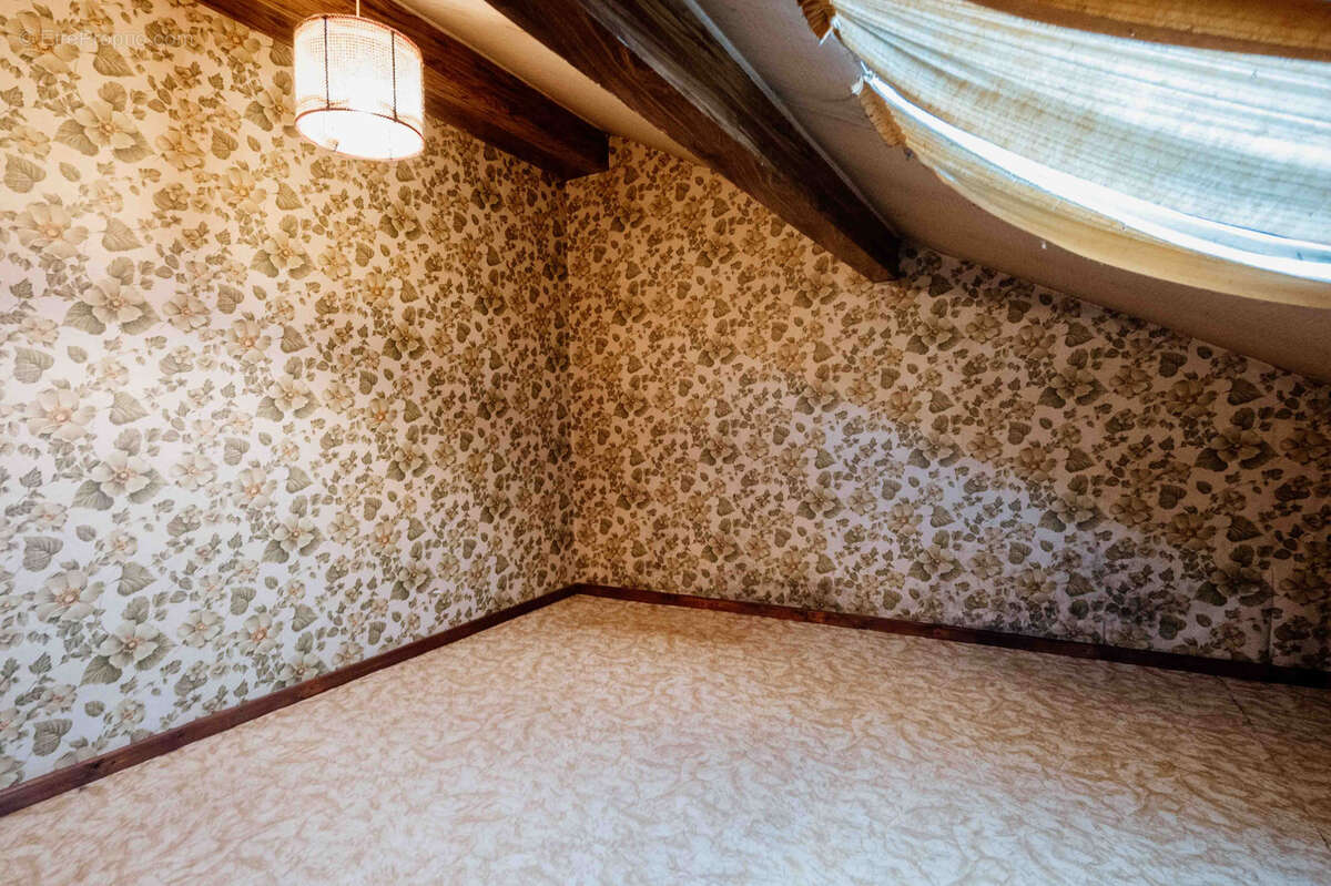 Maison à LA LONGEVILLE