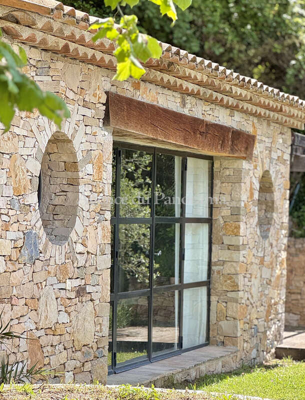Maison à CABRIS