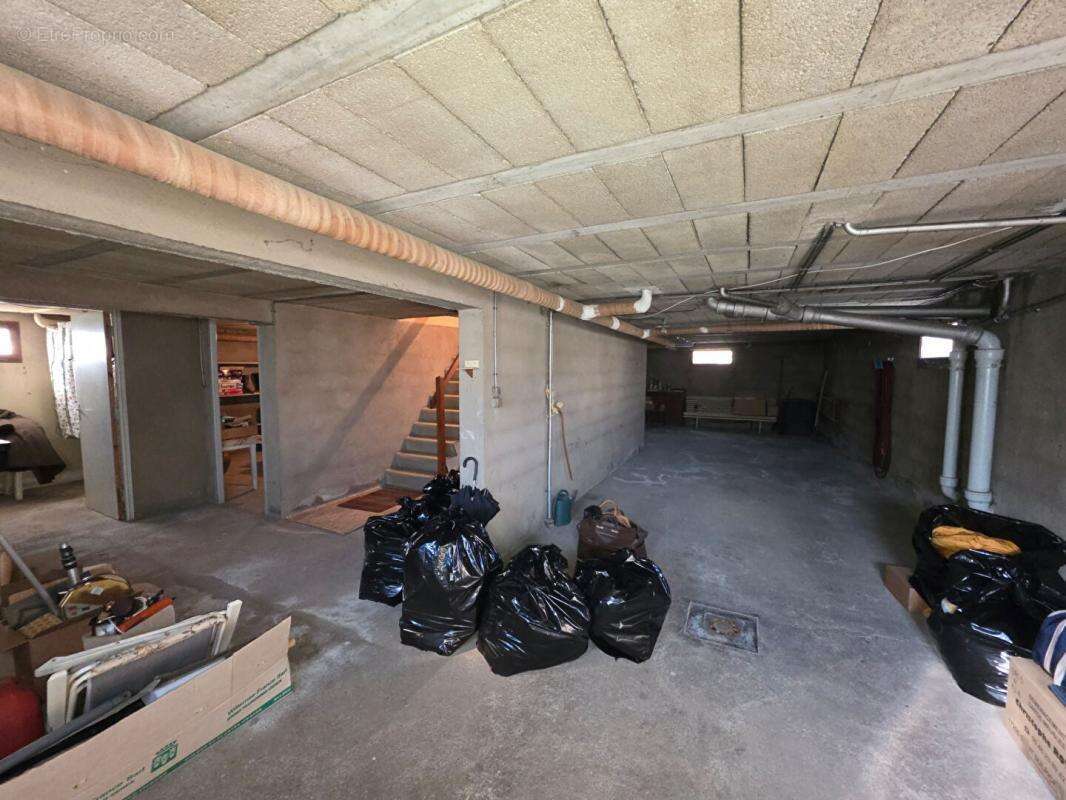 Maison à L&#039;ISLE-SUR-LE-DOUBS