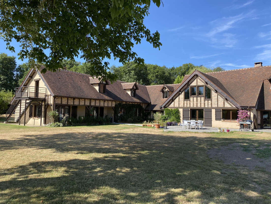 Superbe propriété avec étang sur 51ha - photo 5