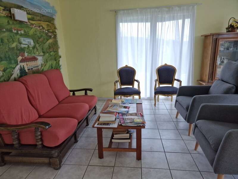 Appartement à BAINS-LES-BAINS