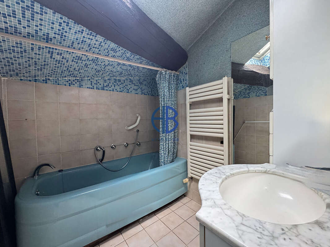 Maison à PONT-D'AIN