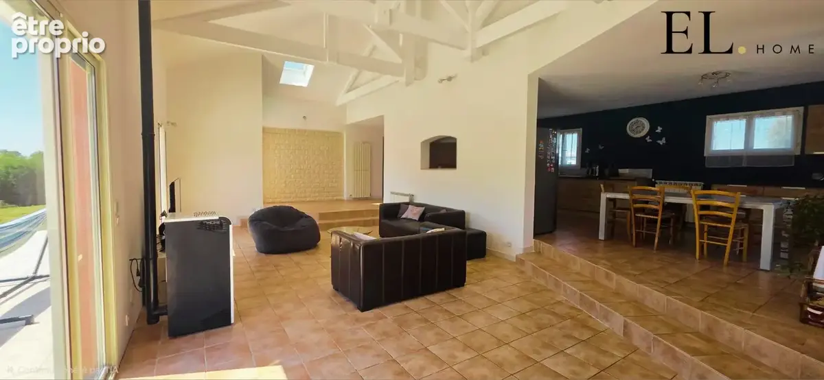 Maison 7 pièces 195 m² à vendre à Vic-En-Bigorre (65500) - photo 3