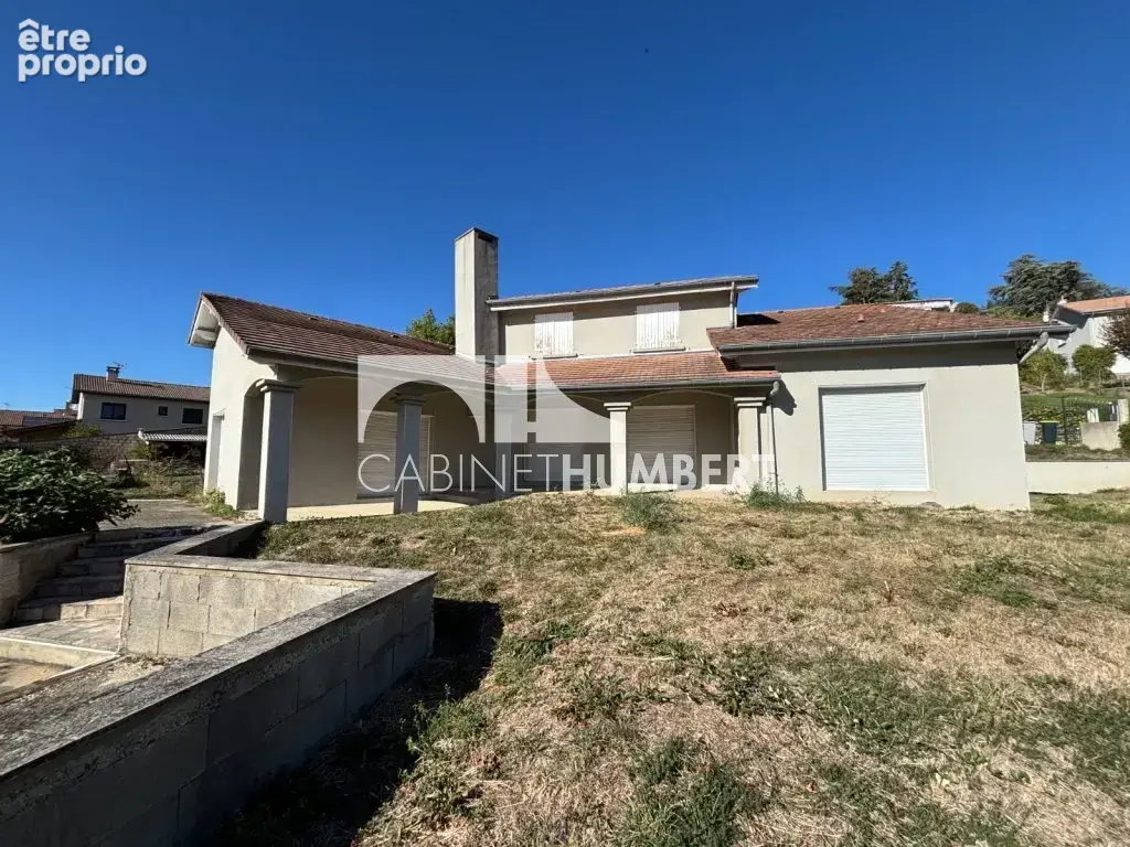 Photo Maison à Saint-Priest-En-Jarez au prix de 375 000€