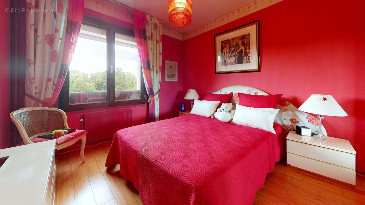 Appartement à BONDY