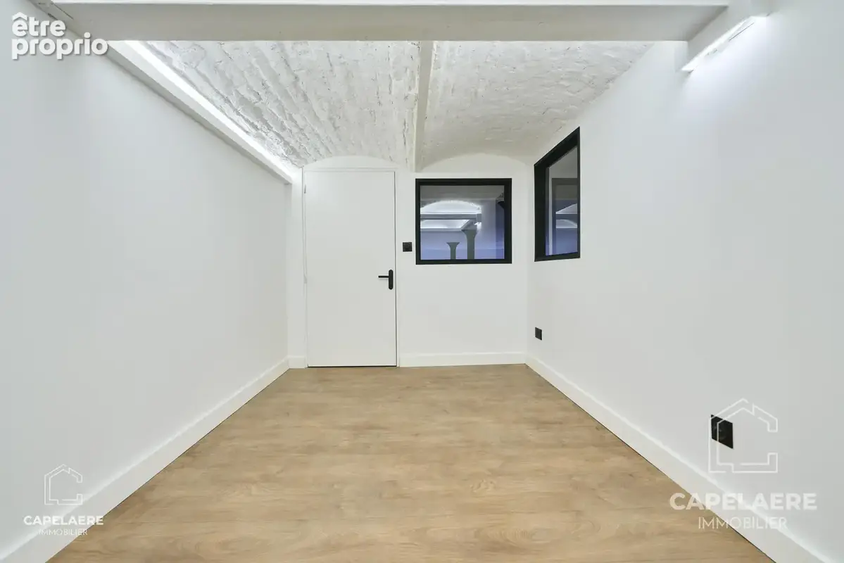 Loft 120 m2, 4 pièces, balcon et stationnement - photo 13