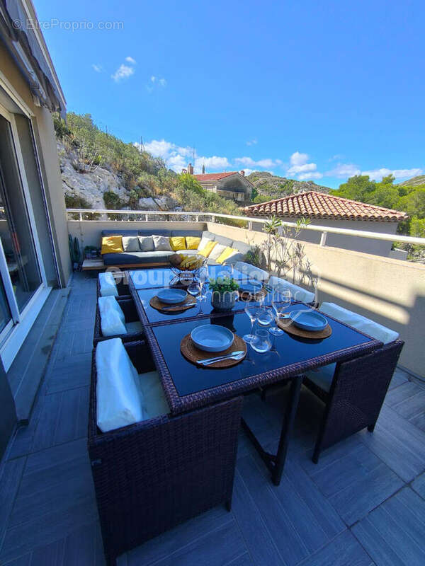 Appartement à CARRY-LE-ROUET