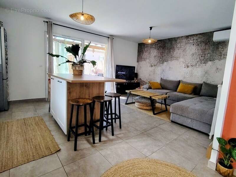 Maison à LA BASTIDONNE