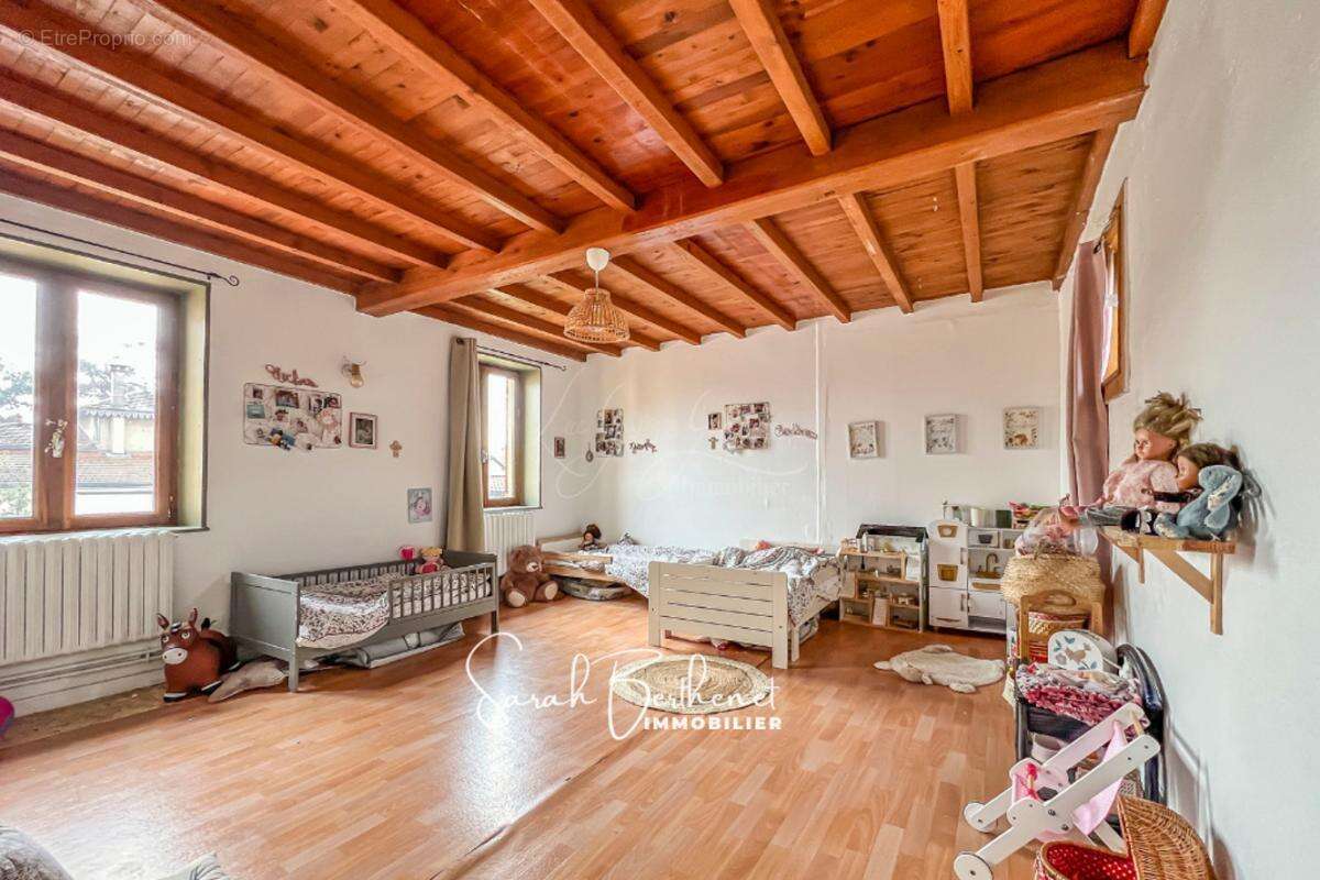 Maison à L&#039;ARBRESLE