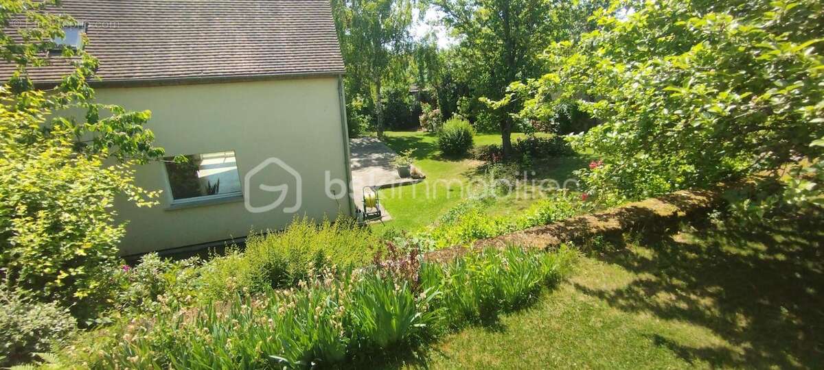 Maison à SOISY-SUR-SEINE