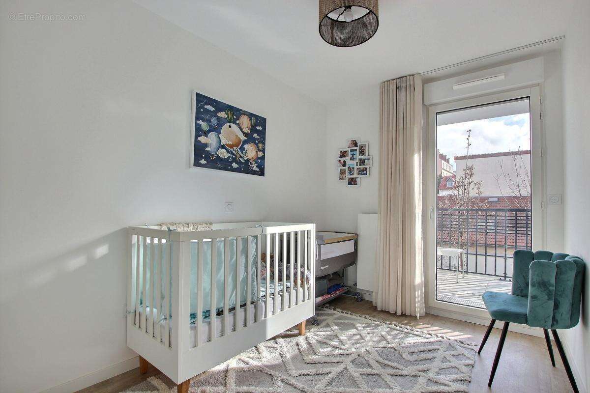 Appartement à BOIS-COLOMBES