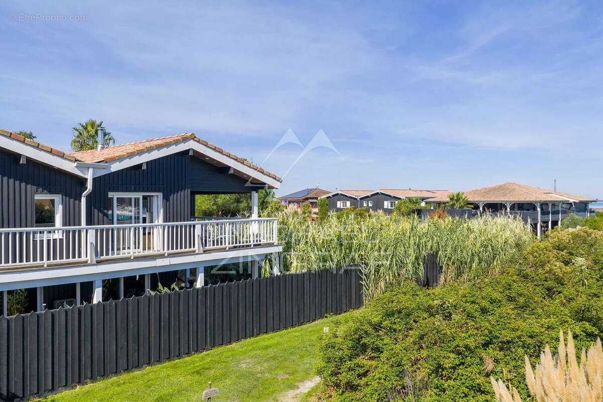 Maison à GUJAN-MESTRAS