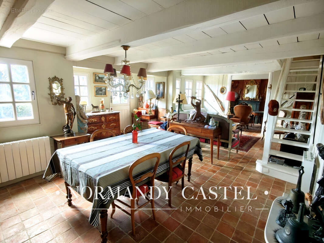 Maison à PUTOT-EN-AUGE