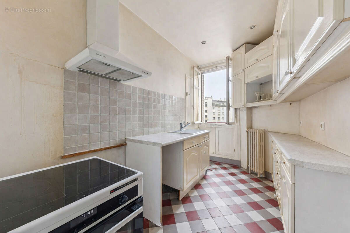 Appartement à PARIS-15E