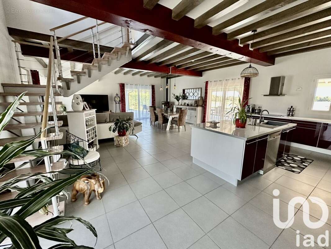 Photo 7 - Maison à LAVARDAC