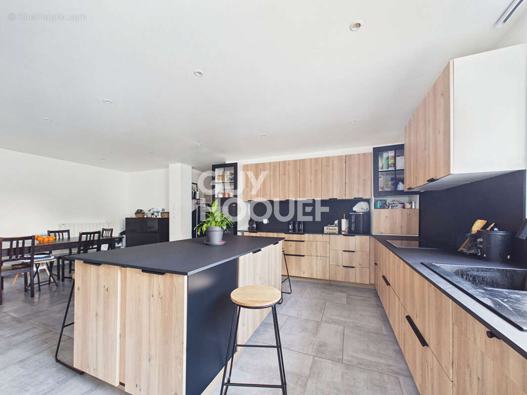 Maison à CAUDEBEC-LES-ELBEUF