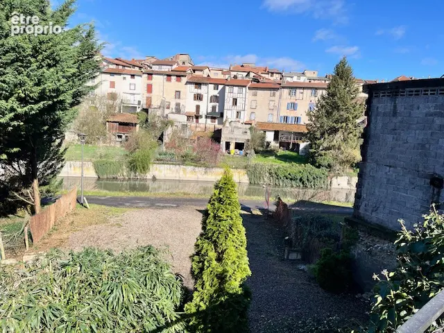 Photo Appartement à Maringues au prix de 92 000€