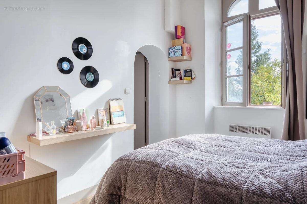 Appartement à CANTELEU