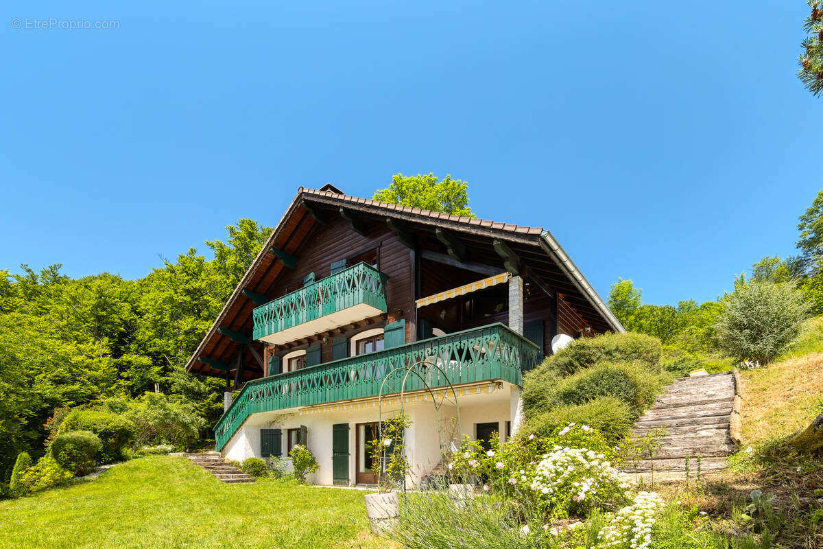 Maison à HABERE-POCHE