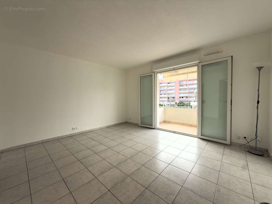 Appartement à MENTON