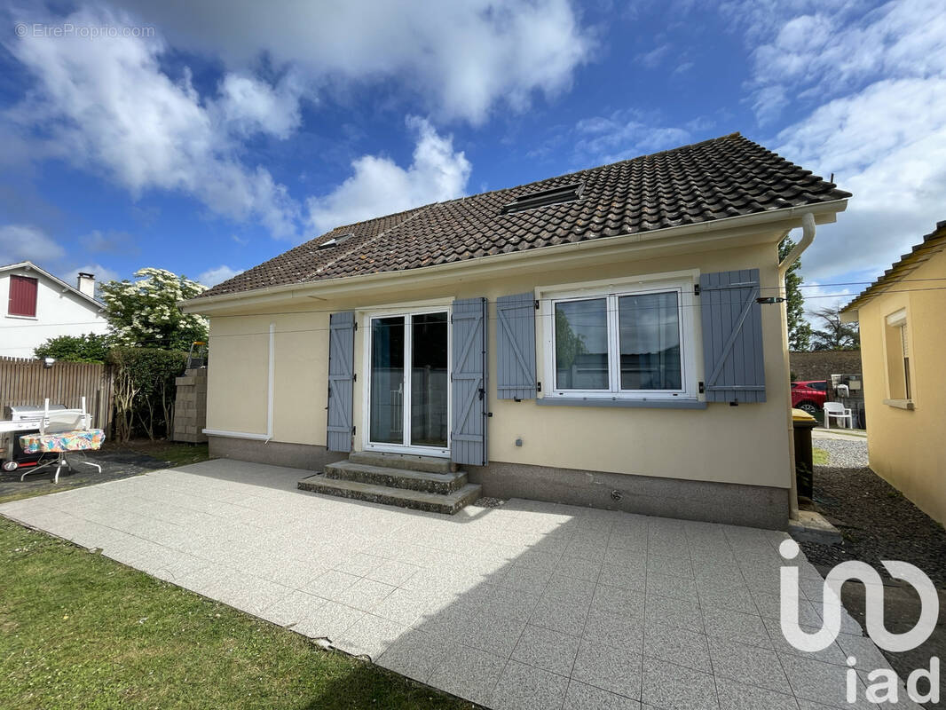 Photo 1 - Maison à BU