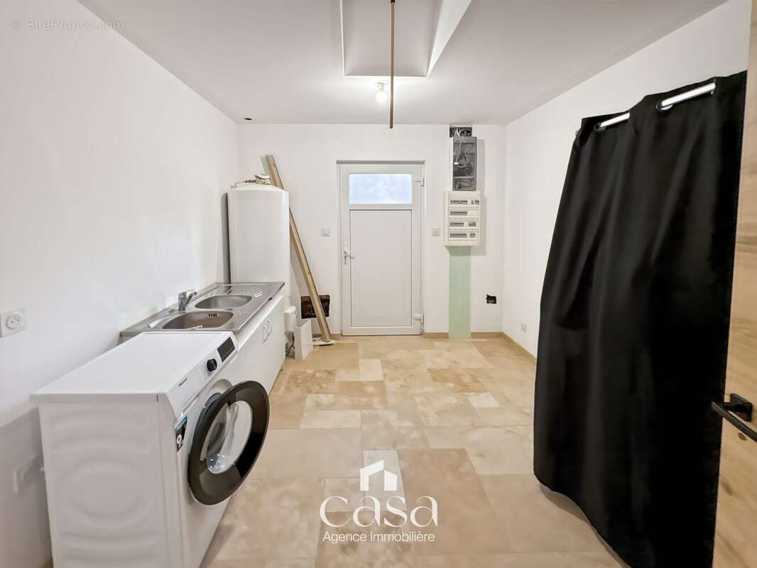 Maison à PERTHEVILLE-NERS