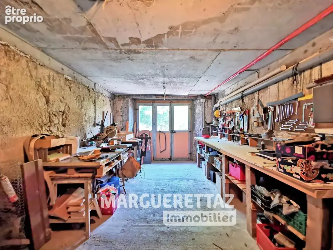 Ancienne fruitière d'exception - intégralement rénovée - 150 m² habitables - 4 chambres - vaste dépendance - terrain plat constr - photo 21