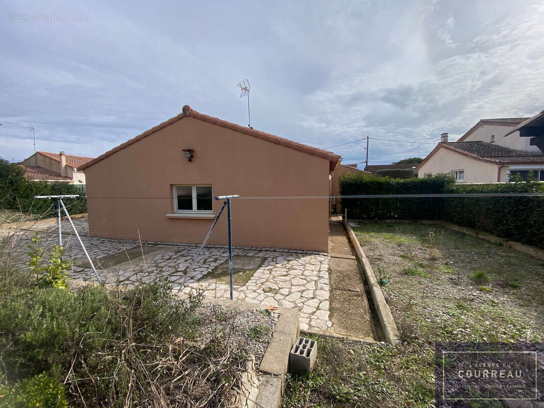 Maison à COURNONTERRAL