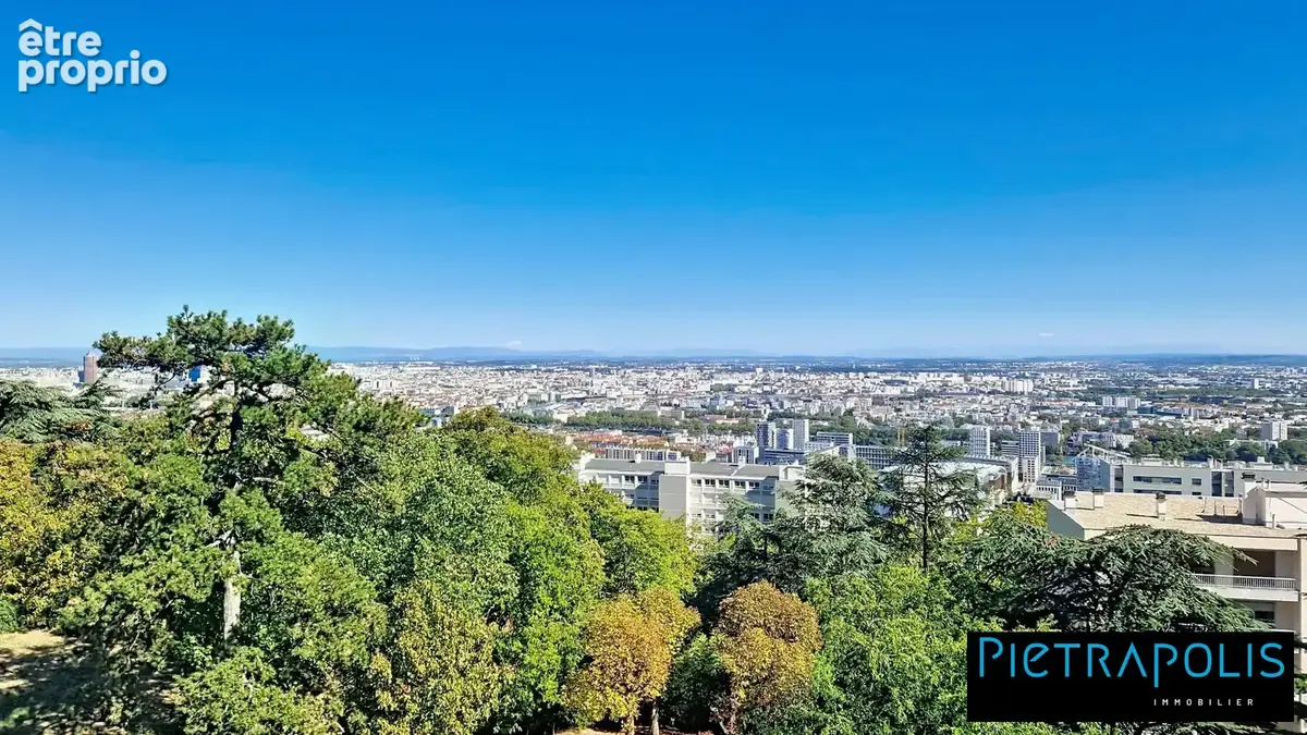 Appartement 4 pièces 118 m² à vendre à Sainte-Foy-Les-Lyon (69110) - photo 2