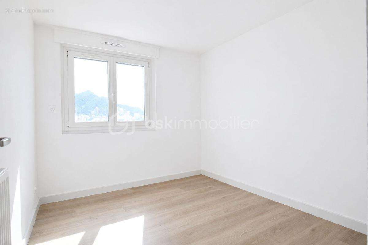 Appartement à MARSEILLE-10E
