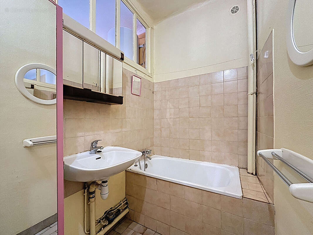 Appartement à CALUIRE-ET-CUIRE