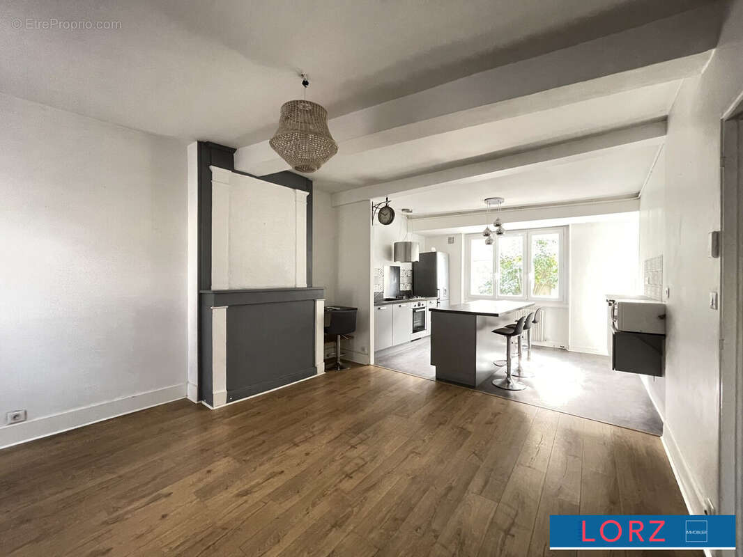 Maison 65 m² à Bourges  - photo 2
