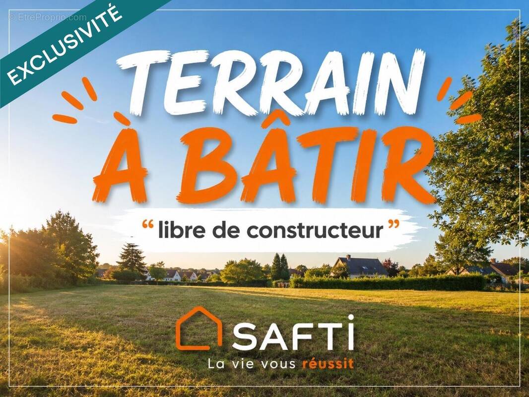 Photo 1 - Terrain à SAINT-SAVIN