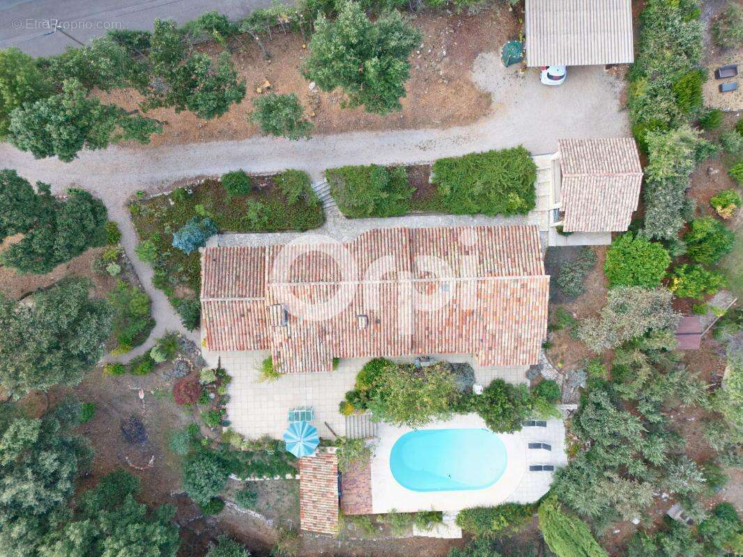 Maison à MONTAUROUX