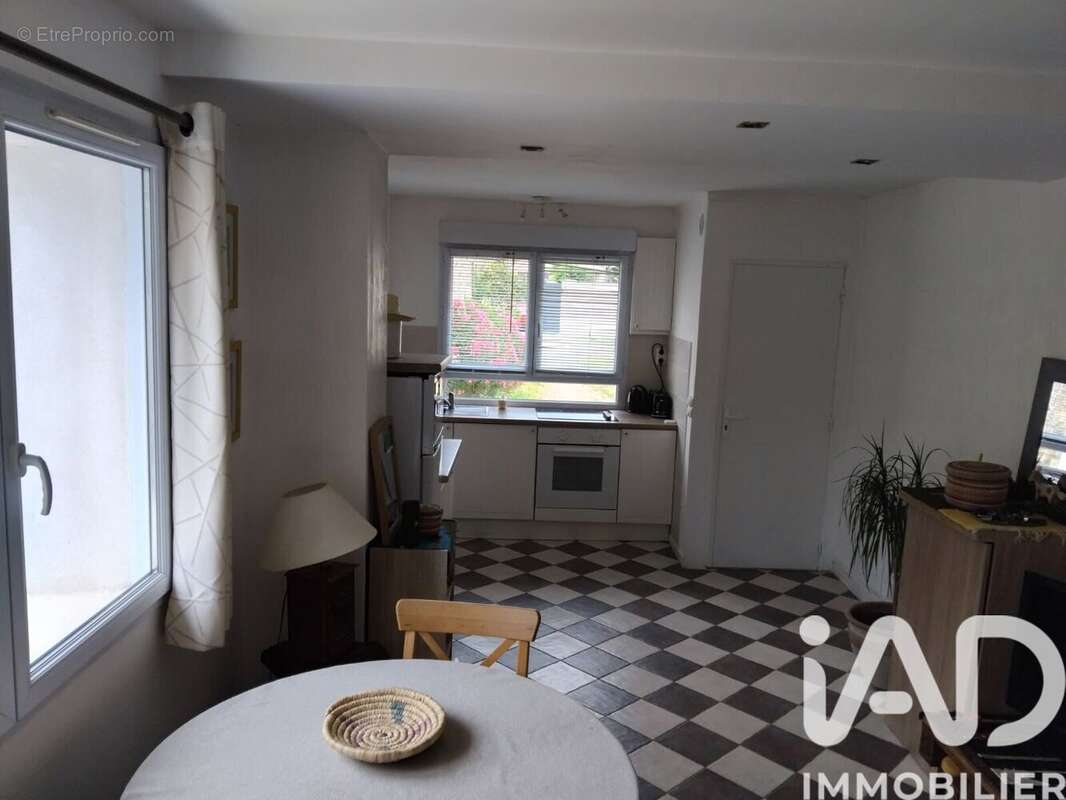 Photo 2 - Appartement à JUZIERS