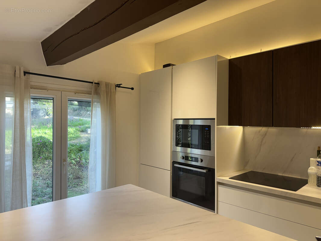 Maison à LE CASTELLET