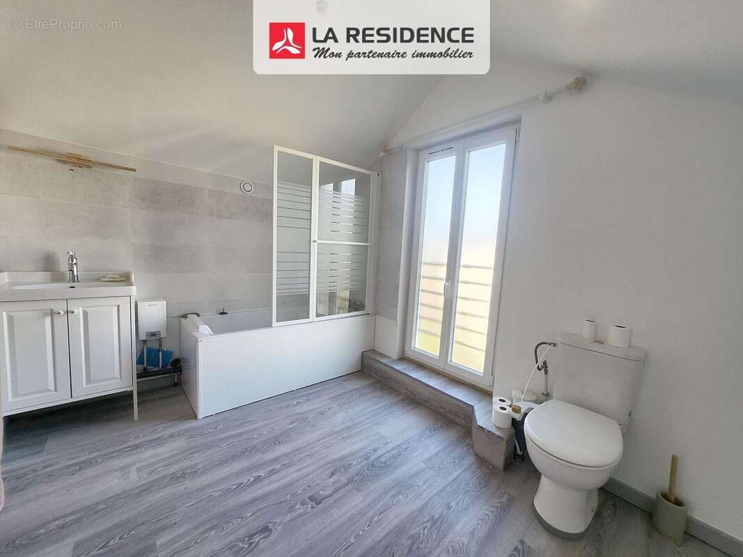 Maison à MONTIGNY-LES-CORMEILLES