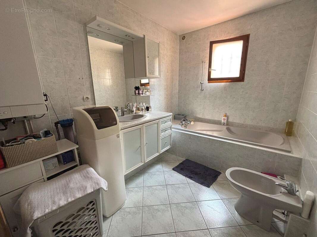 Maison 143 m² à Choisy-Au-Bac  - photo 7