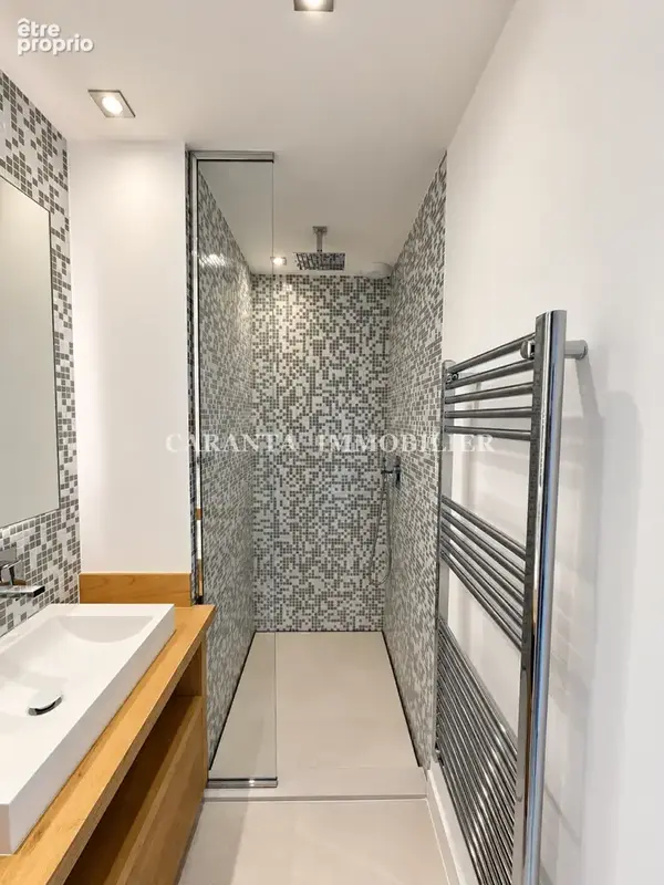 Vente villa neuve d'exception 7 pièces Sainte-Maxime avec piscine et garage. - photo 14