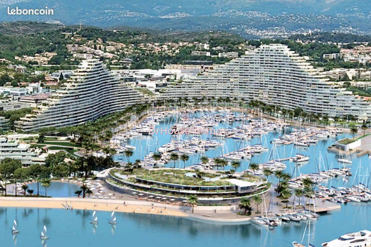 Commerce à VILLENEUVE-LOUBET