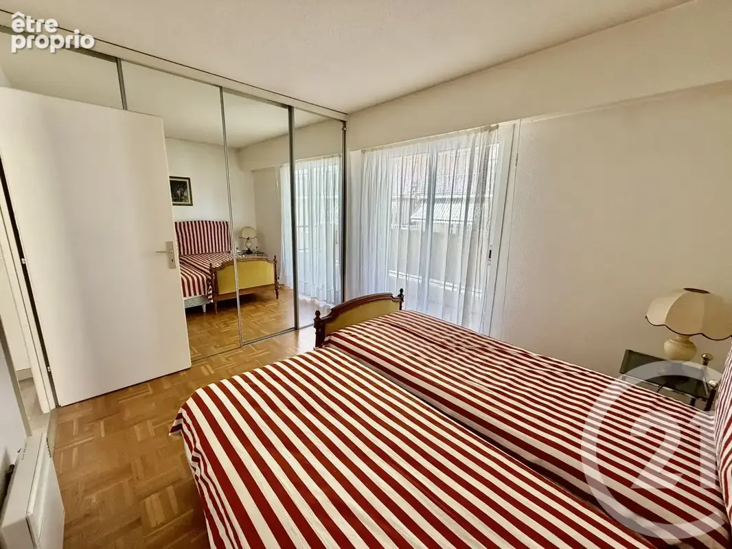 Appartement 3 pièces 71 m² à vendre à Le Cannet (06110) - photo 12