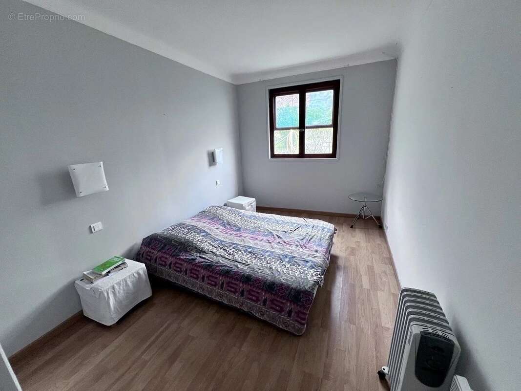 Maison 65 m² à Roure  - photo 8
