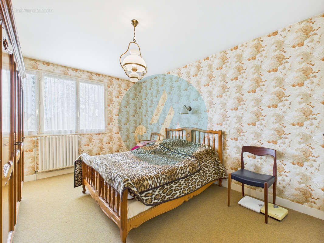 Maison à FOURCHAMBAULT